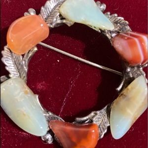 ♥️Scottish Agate Brooch